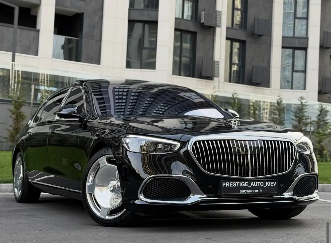 Mercedes-Maybach S680